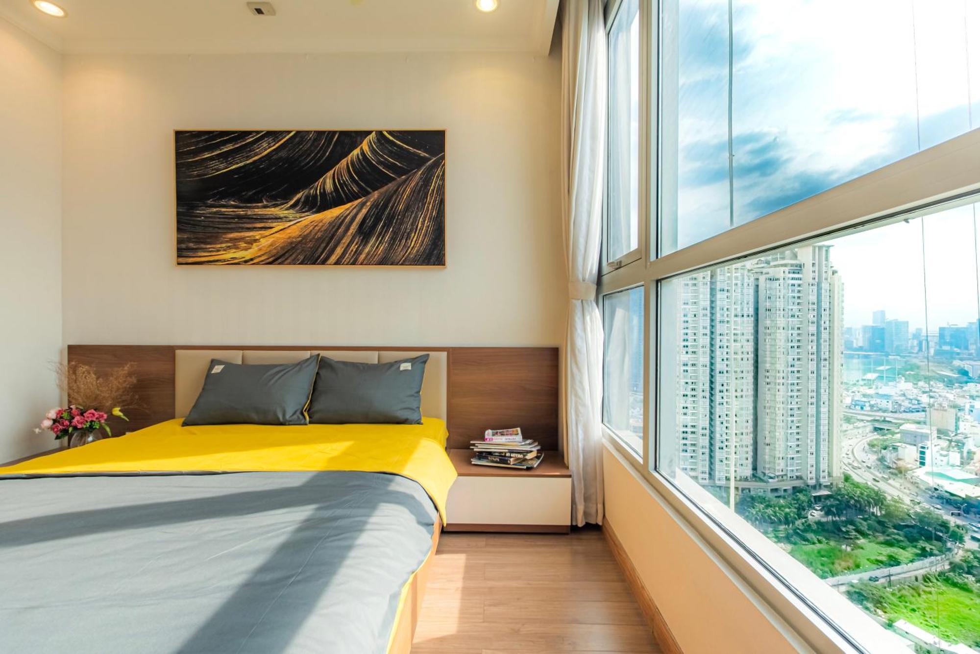 Raddison Luxury Apart-landmark 81 Area &great Park