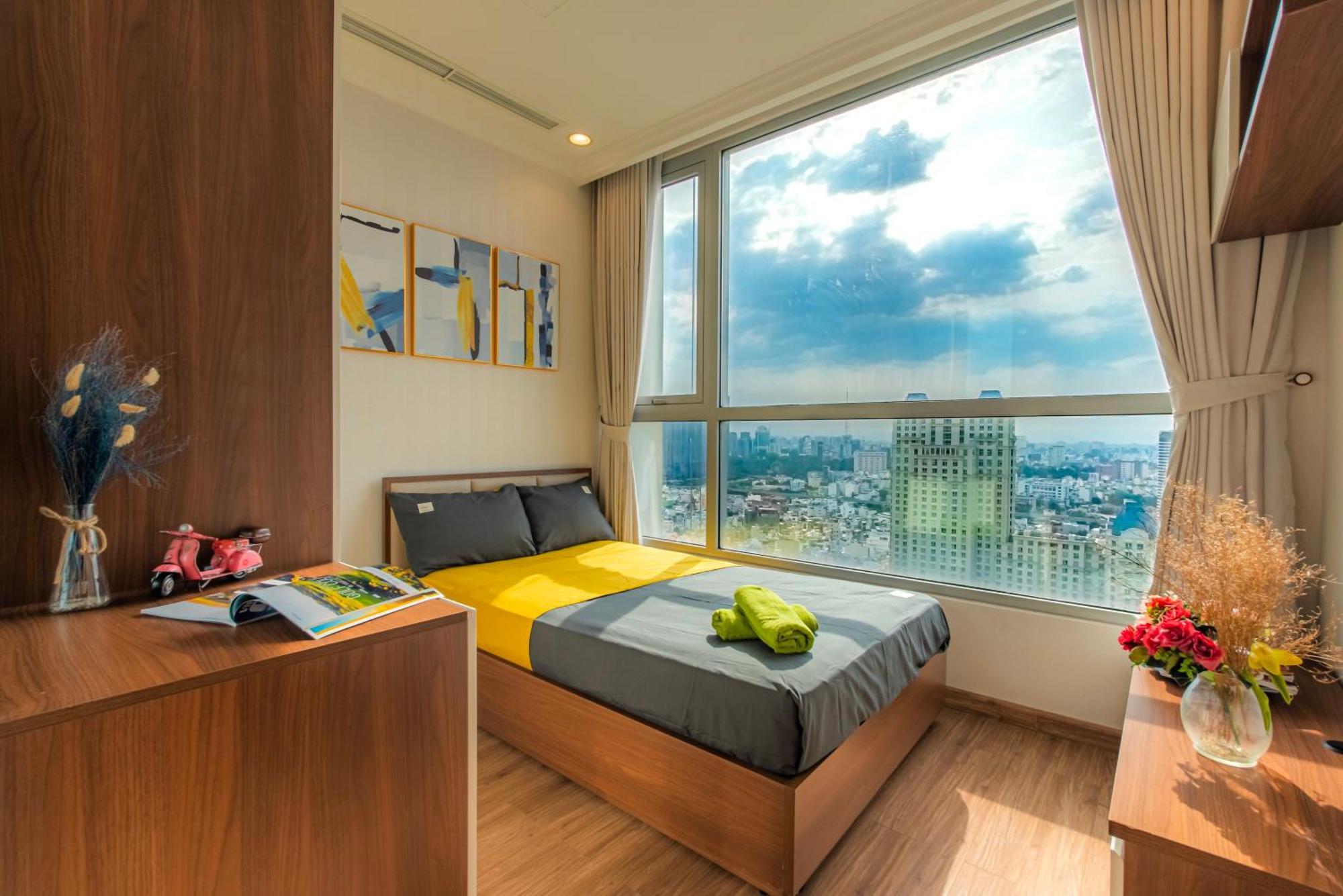 Apartment Raddison Luxury Apart-landmark 81 Area &great Park Ho Chi Minh City