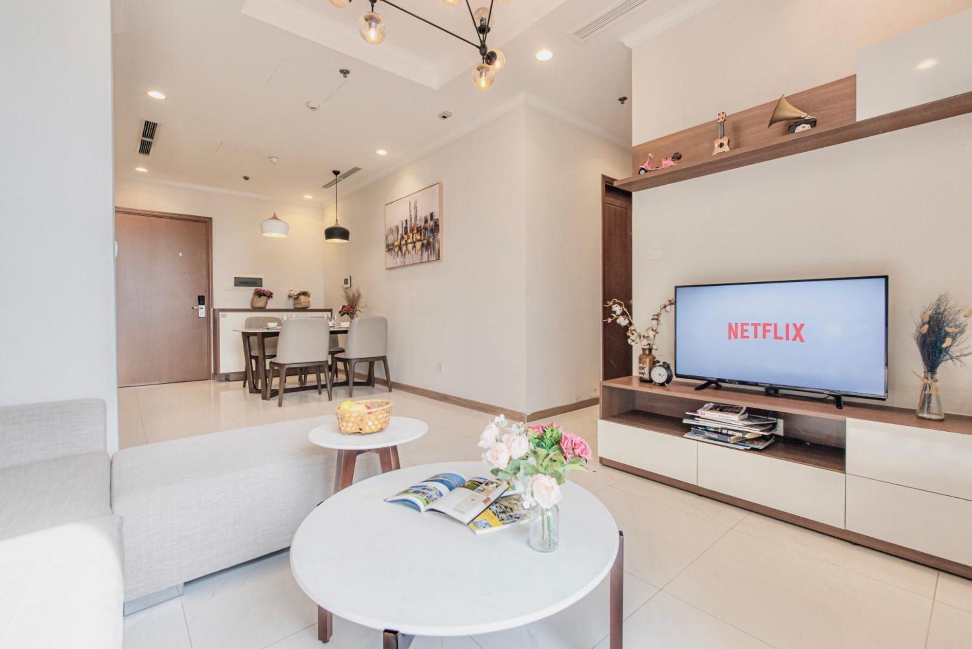 Raddison Luxury Apart-landmark 81 Area &great Park * Ho Chi Minh City